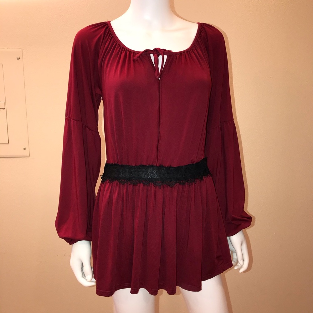 Kaktus Burgundy Jersey Top Womens Size Small Black Lace Trim Swing Tee